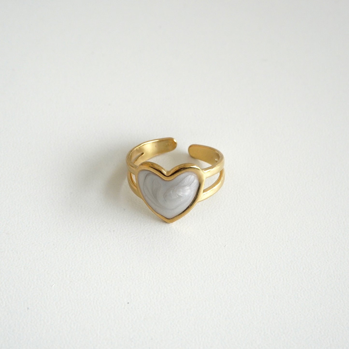 Anillo corazón blanco