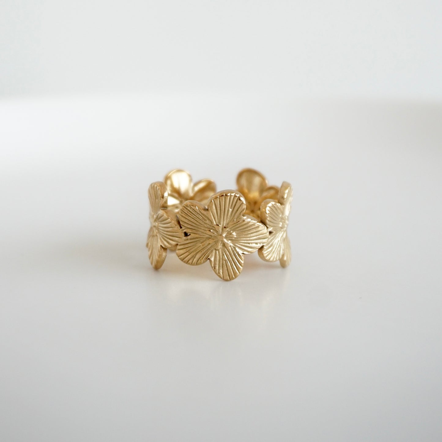 Anillo chuncky flores