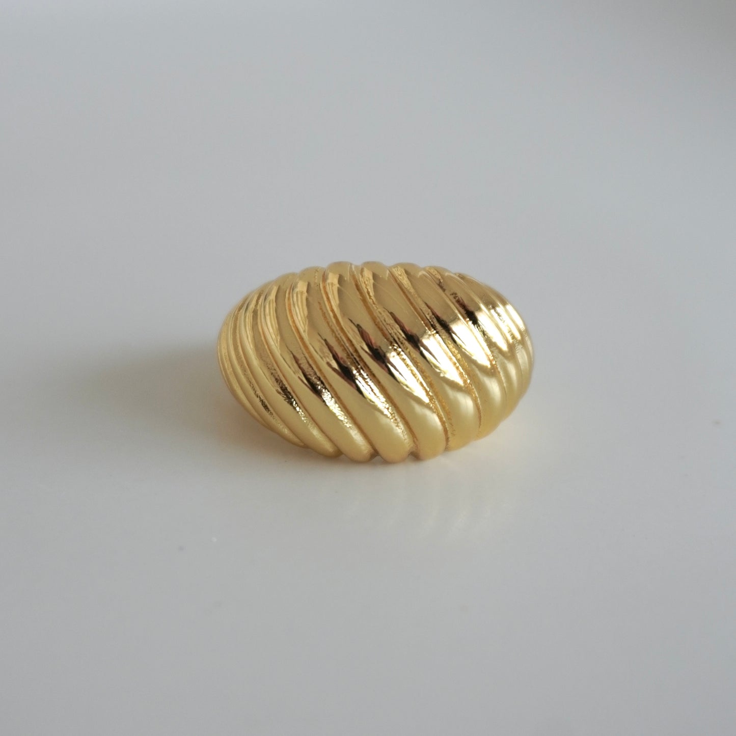 Anillo chuncky líneas