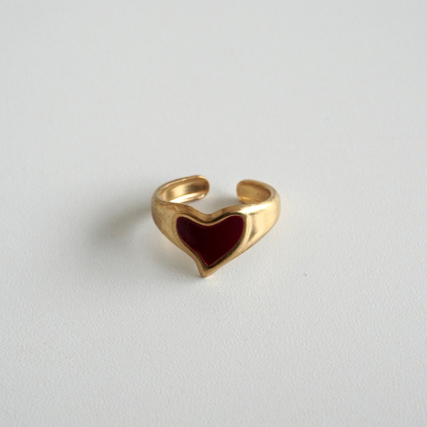 Anillo corazón asimétrico vino