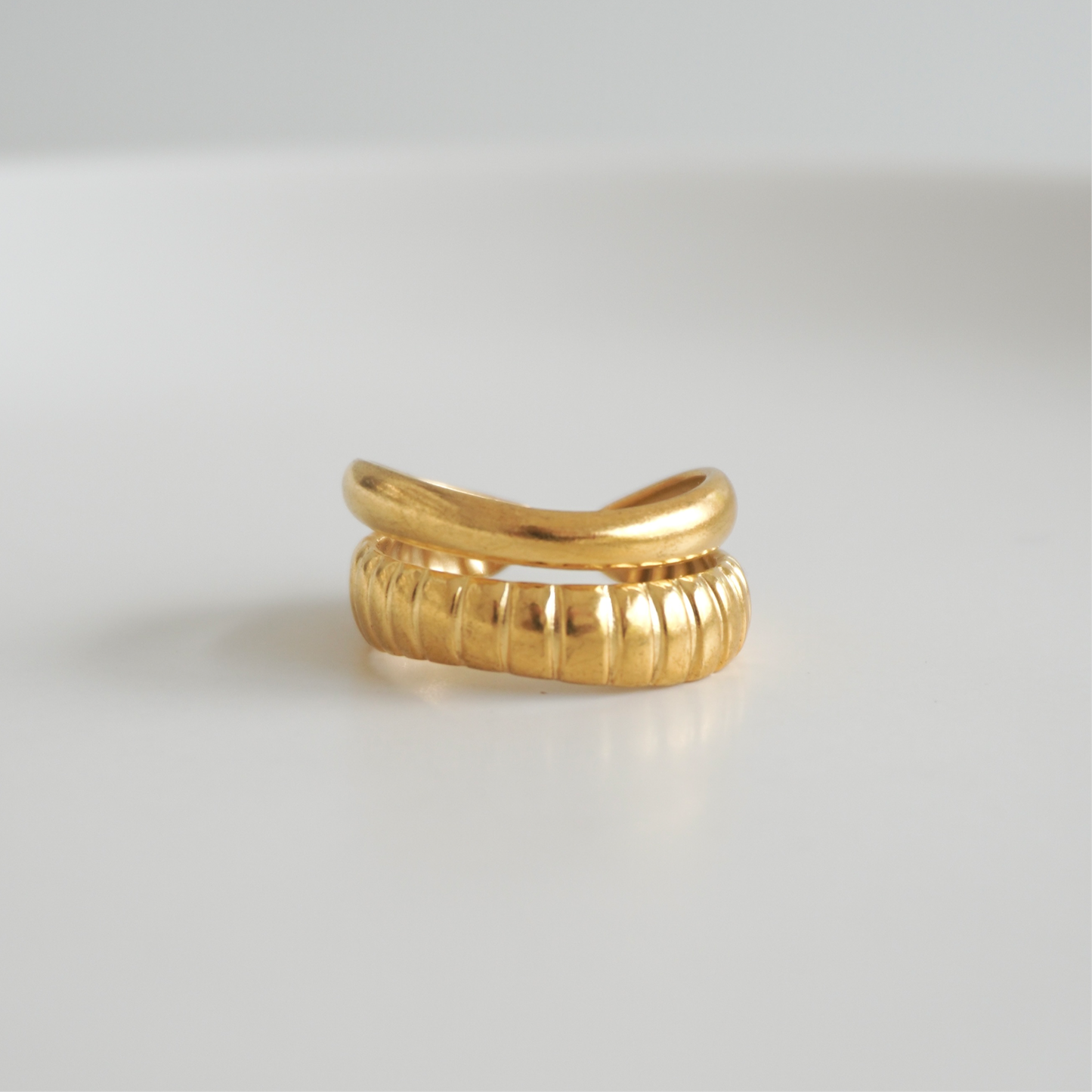 Anillo doble asimétrico