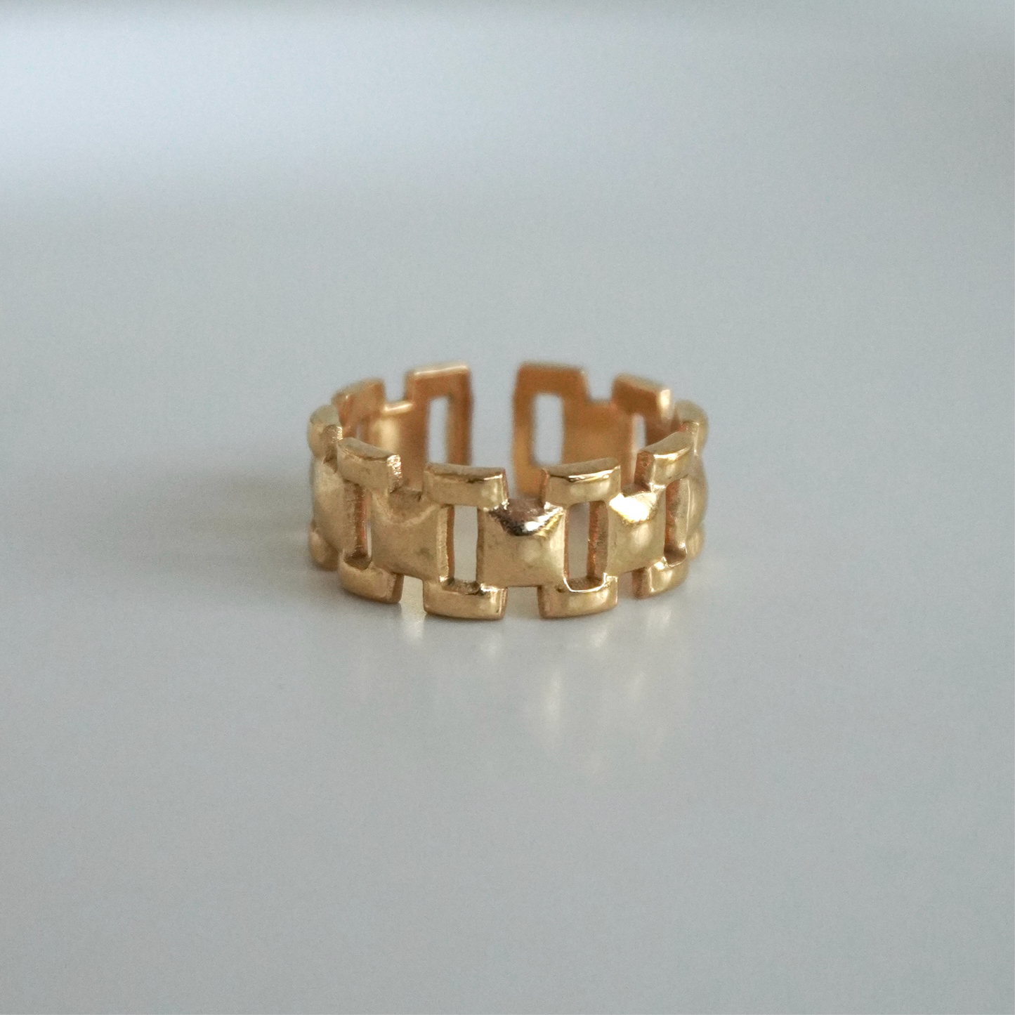 Anillo chuncky rejas