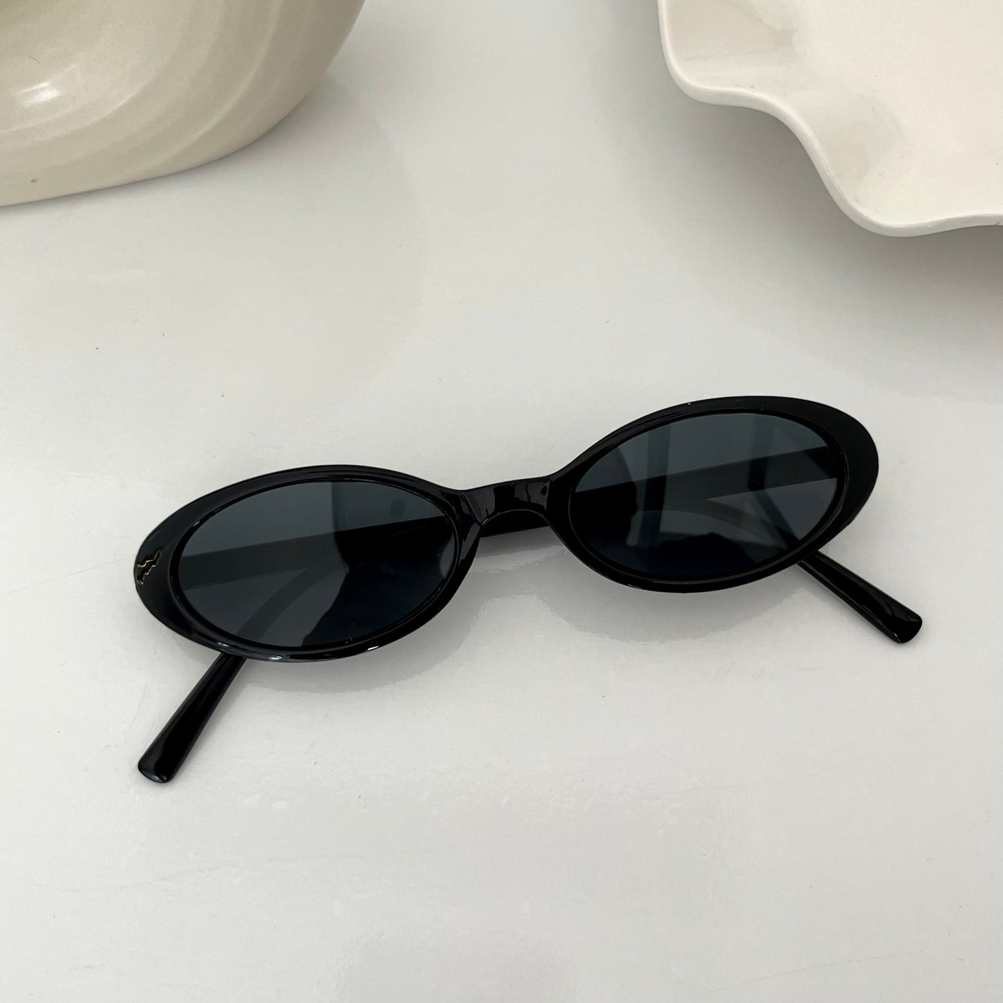Lentes de sol negros