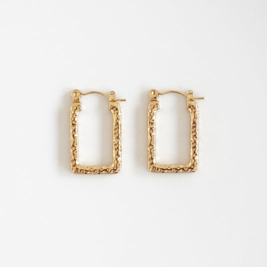 Aretes rectángulos texturizados