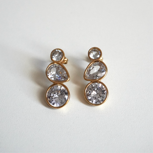 Aretes largos zirconias