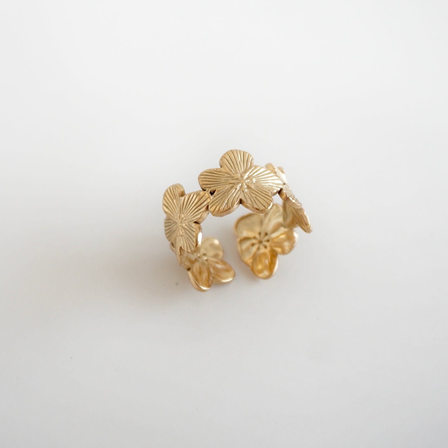 Anillo chuncky flores
