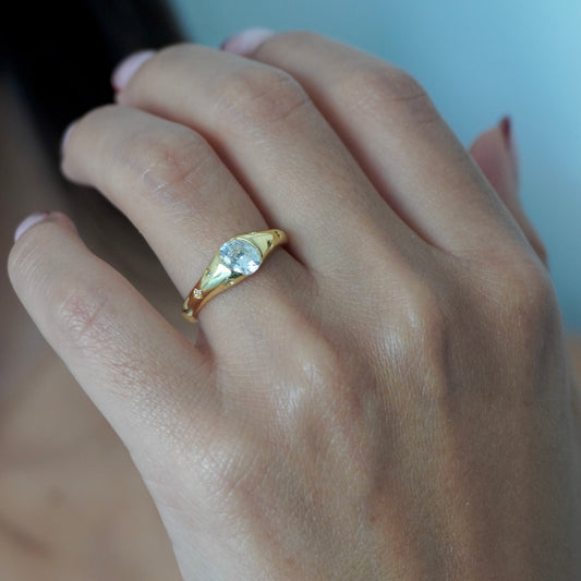 Anillo zirconia destellos