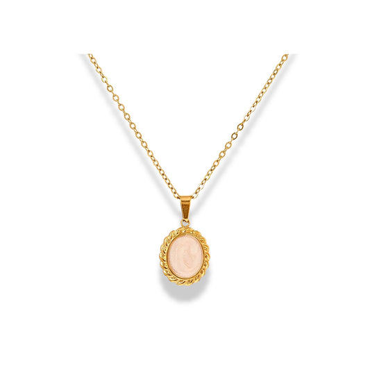 Cadena con dije blanco marquesa