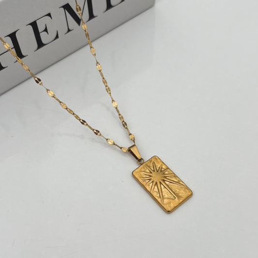 Cadena dije de placa con destello