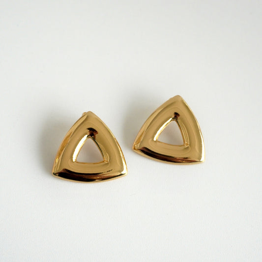 Aretes triángulo hueco