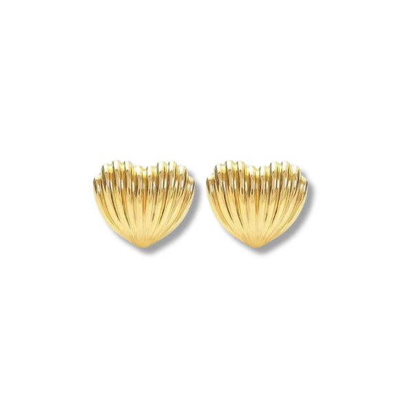 Aretes de corazón con líneas
