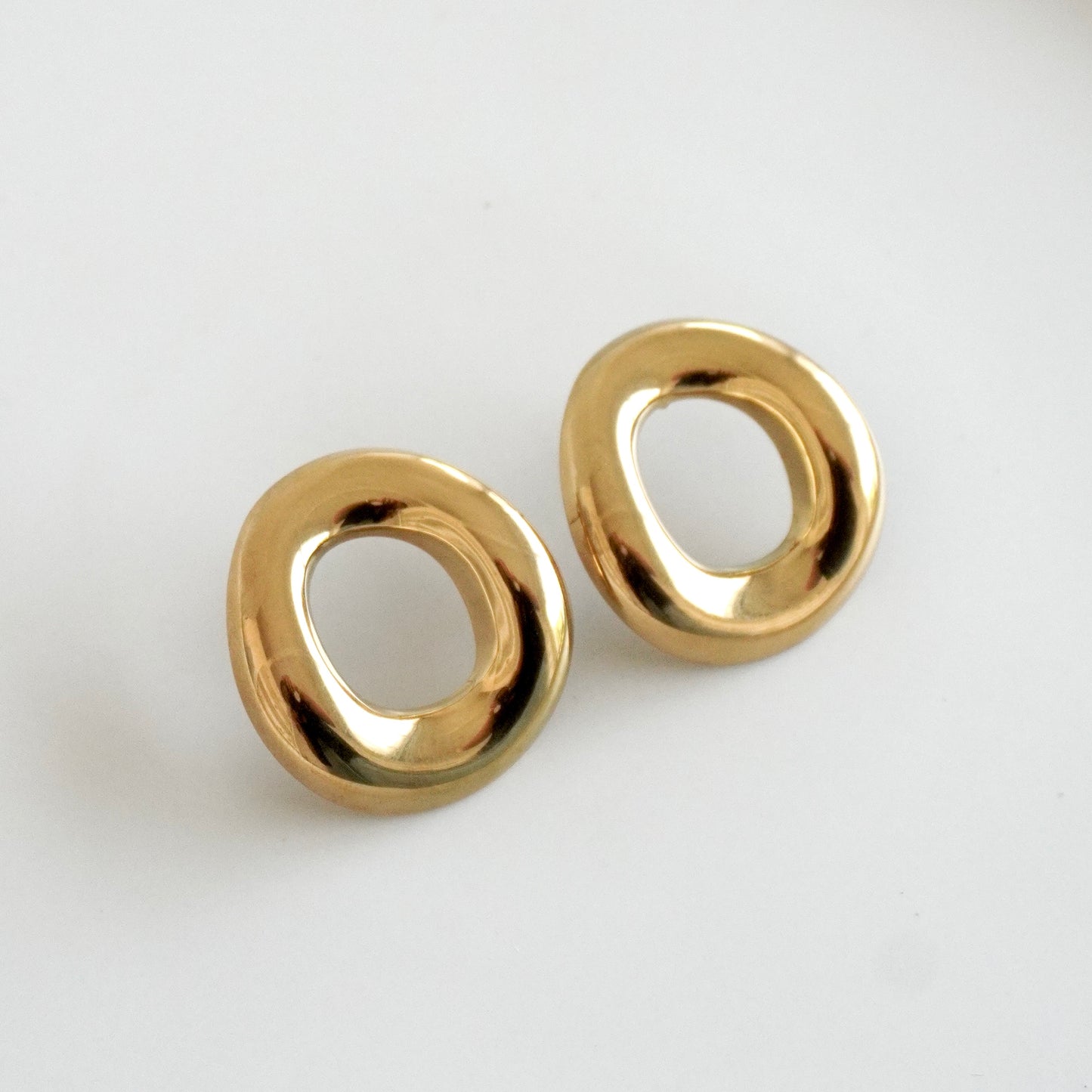 Aretes chuncky círculo hueco