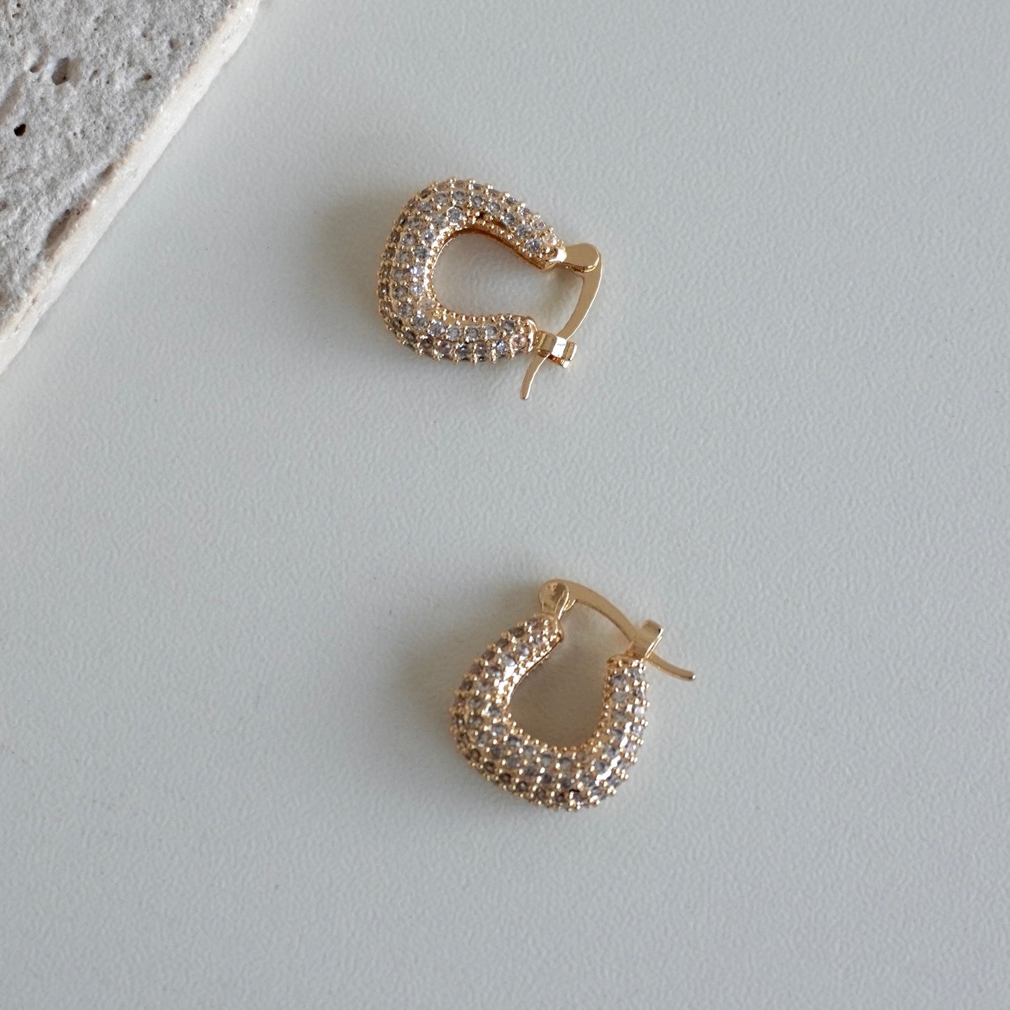 Aretes mini brillosos