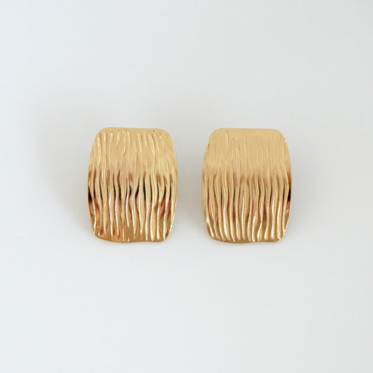 Aretes cuadrados curvos textura