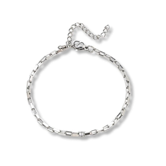 Pulsera de eslabones cuadrados plateada