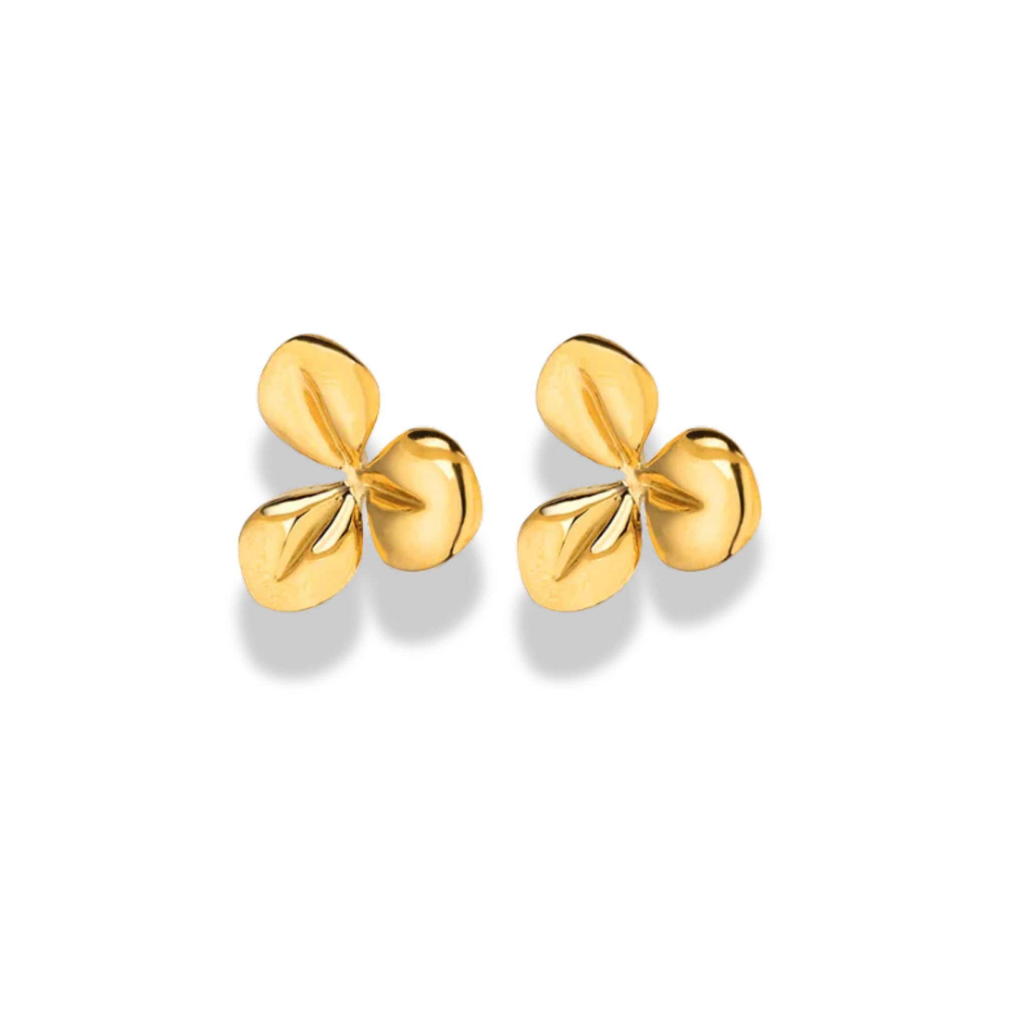 Arete tipo flor 3 pétalos mini
