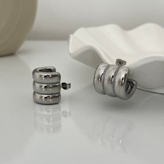 Aretes chuncky triples plateados