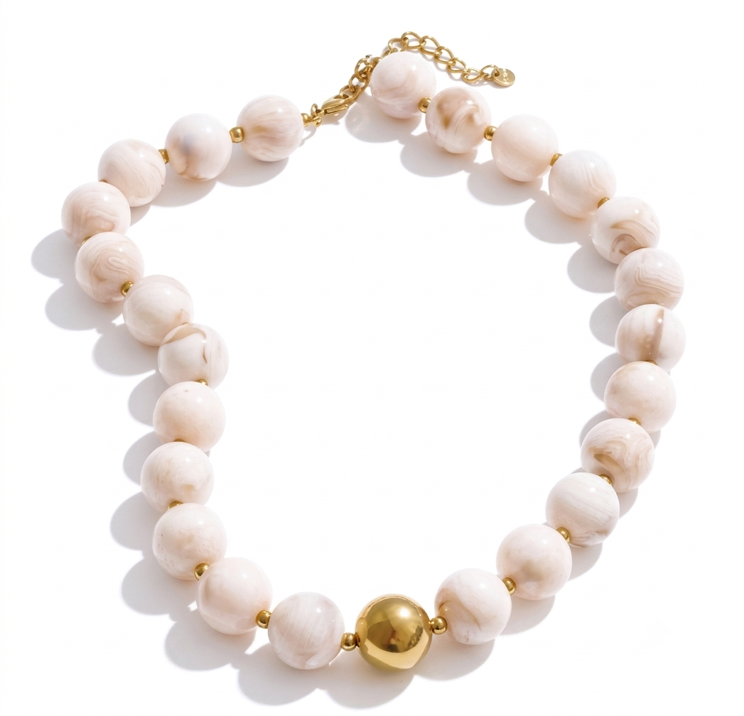 Chocker de bolitas color blanco